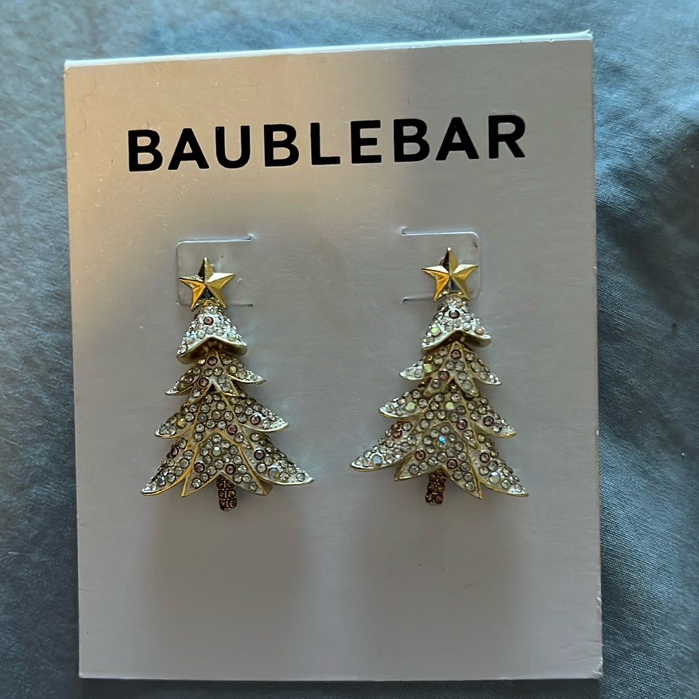 New Baublebar white Christmas tree earrings
